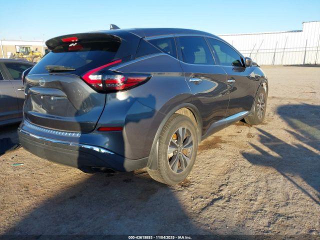 Nissan Murano S Image 2