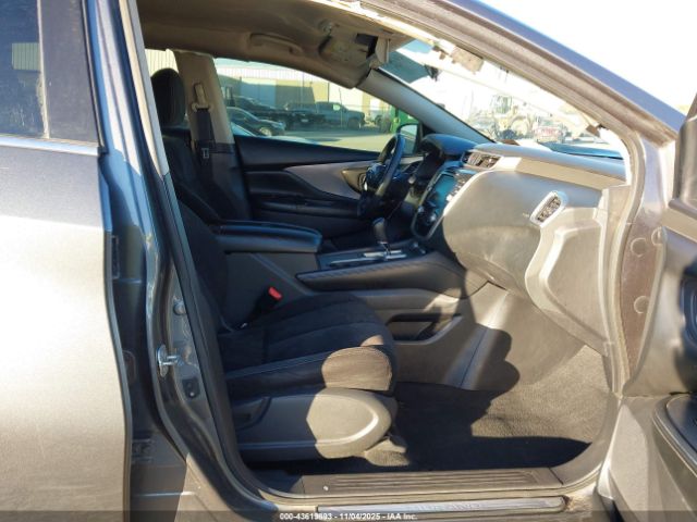 Nissan Murano S Image 7