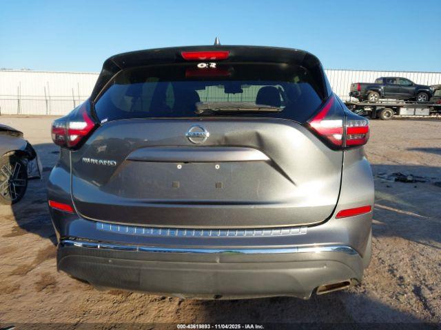 Nissan Murano S Image 14