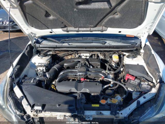 Subaru Crosstrek 2.0i Limited Image 14