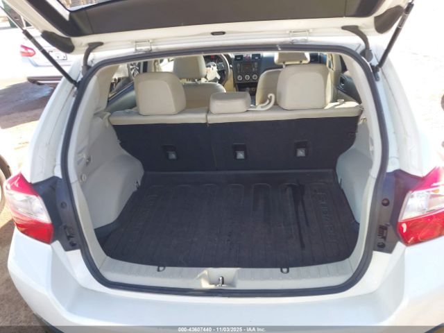 Subaru Crosstrek 2.0i Limited Image 5