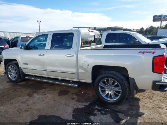 Chevrolet Silverado 1500 High Country Image 11