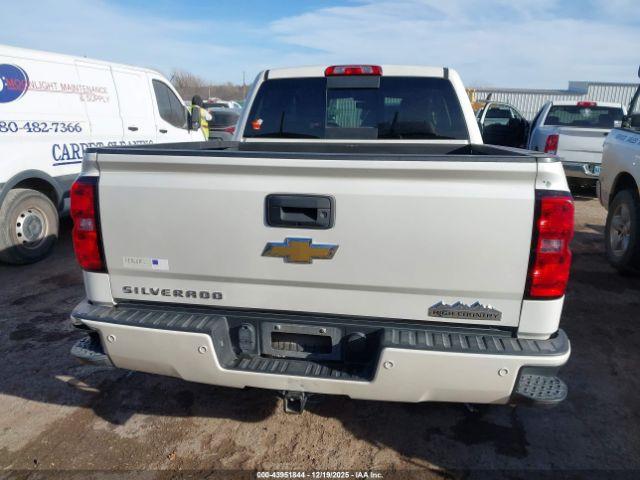 Chevrolet Silverado 1500 High Country Image 12