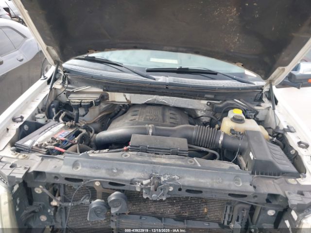 Ford F-150 Lariat Image 8