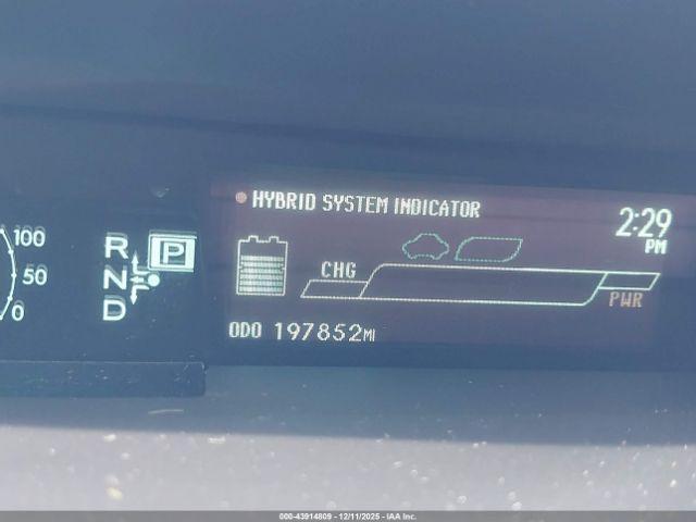 Toyota Prius Two Image 14