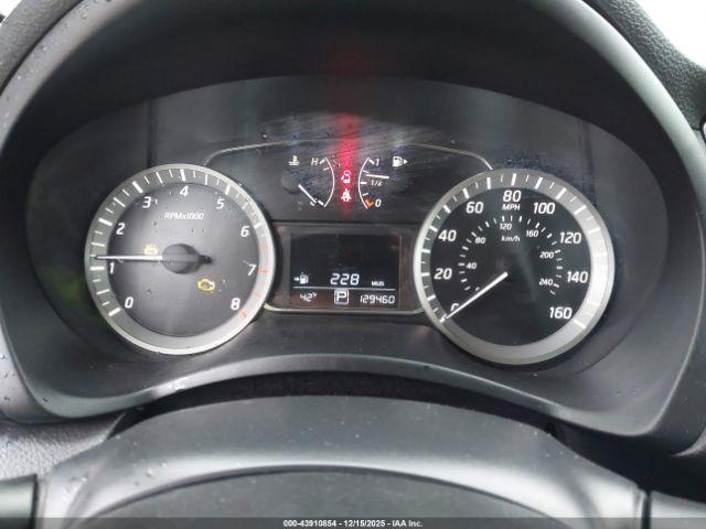 Nissan Sentra Image 4