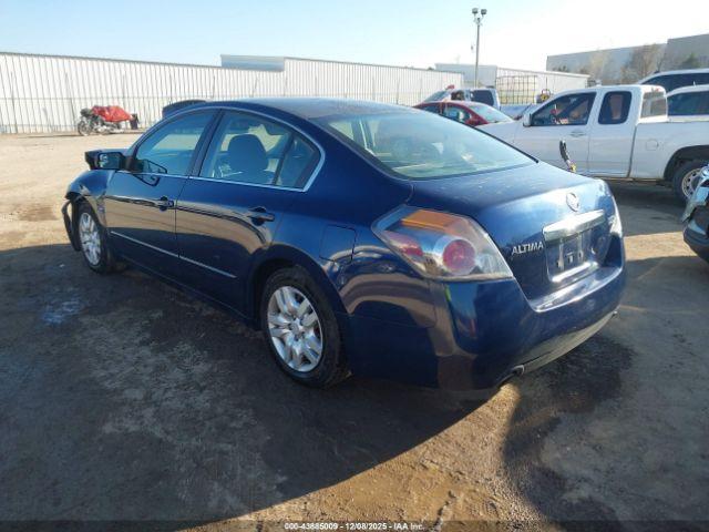 Nissan Altima 2.5 S Image 2