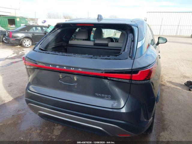 Lexus RX Premium Plus Image 15