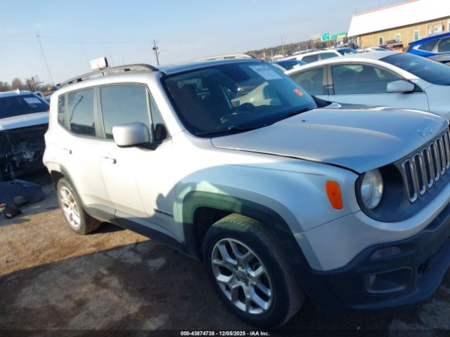 Jeep Renegade Latitude Image 6