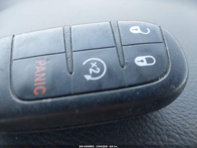 Jeep Compass Altitude Fwd Image 12