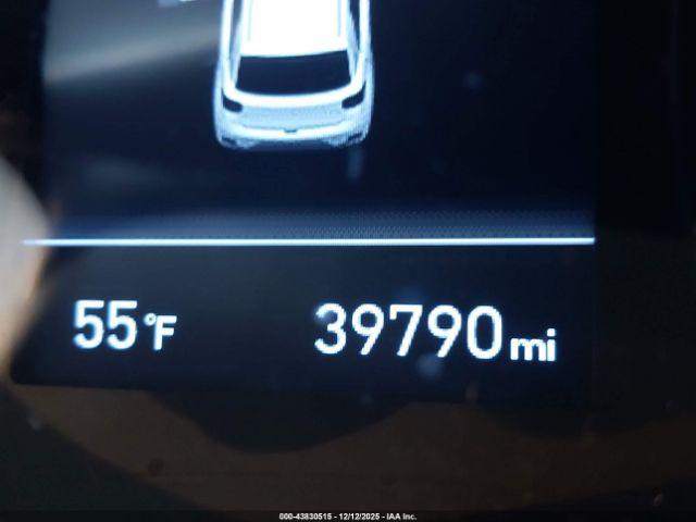 Hyundai VENUE Sel Image 3