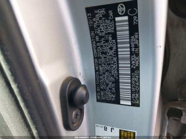 Toyota Prius Three Image 16