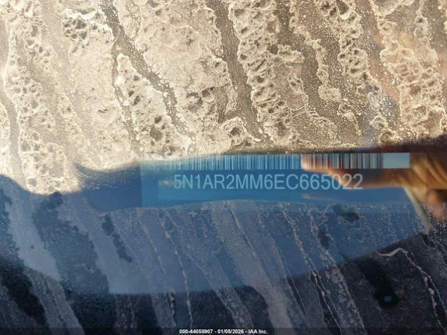 Nissan Pathfinder Sl Image 2