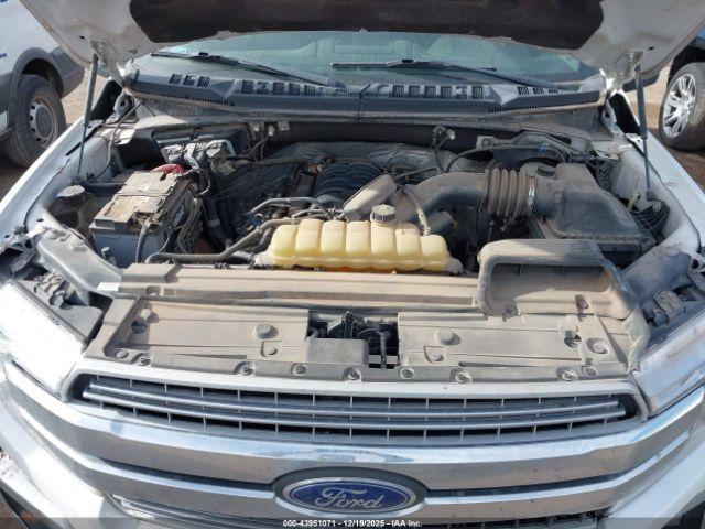 Ford F-150 Lariat Image 6