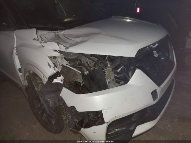 Nissan Kicks Sr Image 4