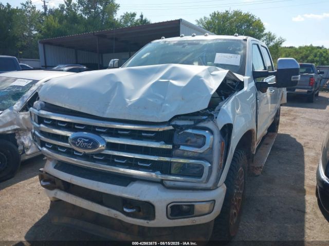 Ford F-350 Platinum Image 7