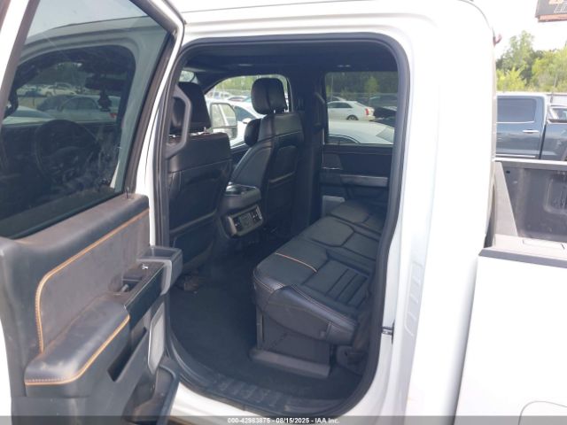 Ford F-350 Platinum Image 4