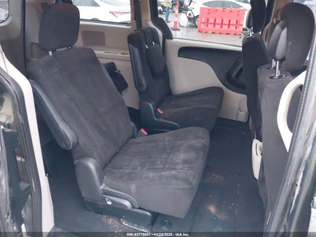 Dodge Grand Caravan Sxt Image 4