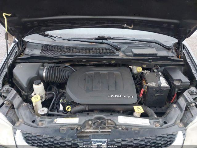 Dodge Grand Caravan Sxt Image 8