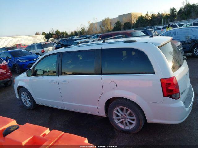 Dodge Grand Caravan Sxt Image 12
