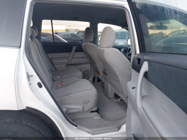 Toyota Highlander Image 13