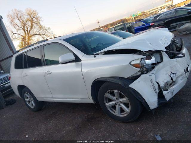 Toyota Highlander Image 3