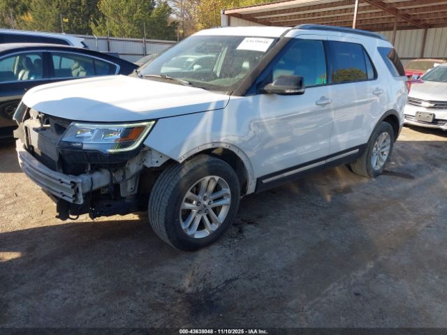 Ford Explorer Xlt Image 16