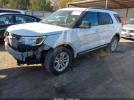 Ford Explorer Xlt Image 16