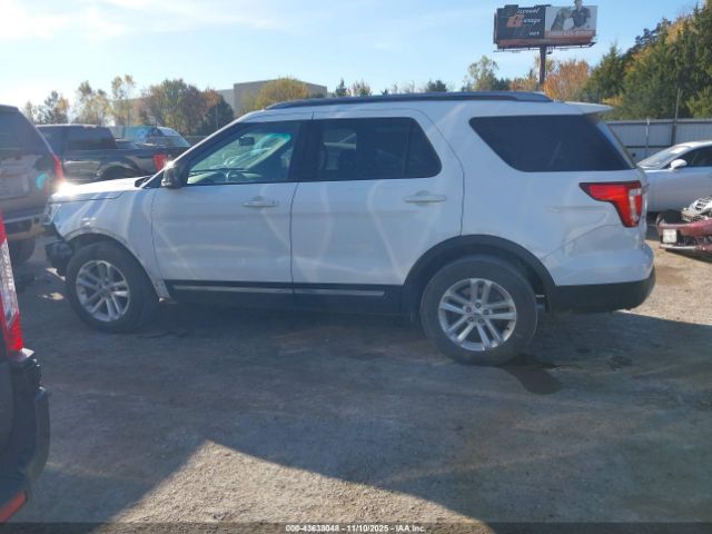 Ford Explorer Xlt Image 9