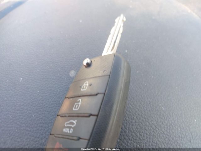 Kia Forte Lx Image 9