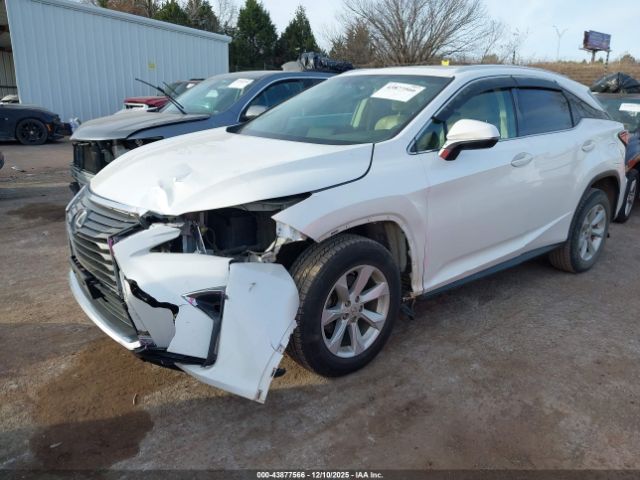 Lexus RX Image 17
