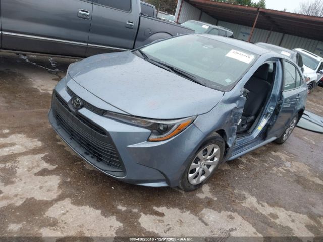 Toyota Corolla Le Image 12