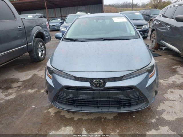 Toyota Corolla Le Image 3