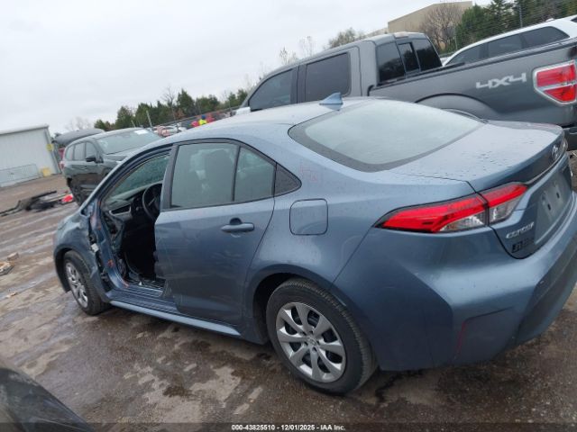 Toyota Corolla Le Image 9