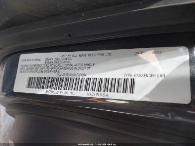 Subaru Legacy 2.5i Image 10