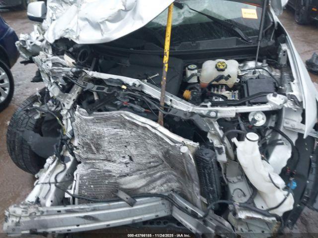 Chevrolet Traverse Awd Lt Leather Image 13