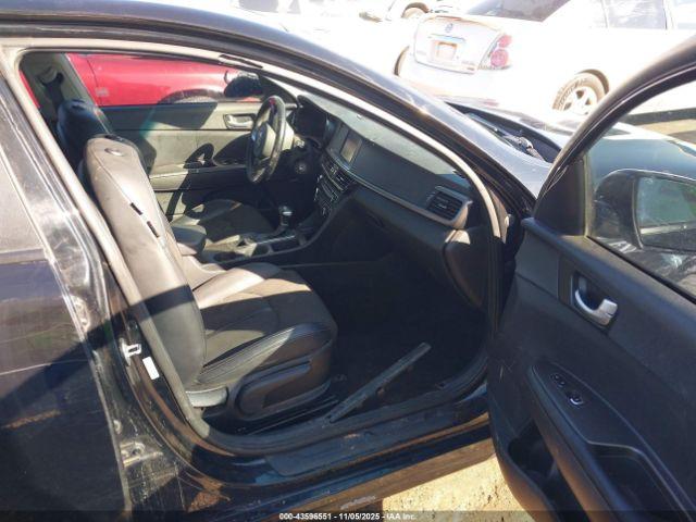 Kia Optima S Image 5