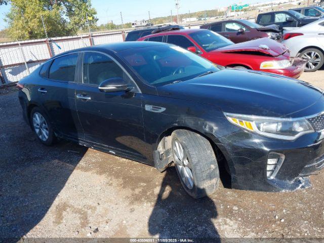 Kia Optima S Image 9