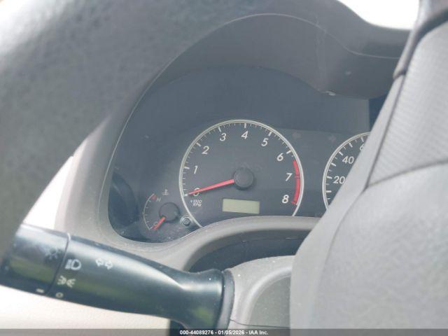 Toyota Corolla Image 6