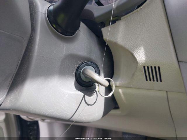 Toyota Corolla Image 8