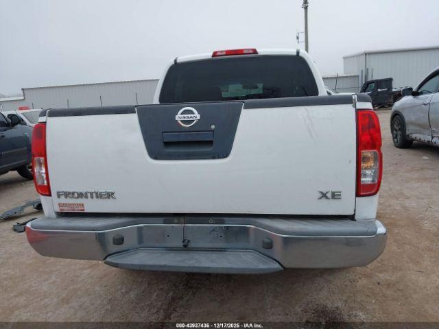 Nissan Frontier Se Image 7