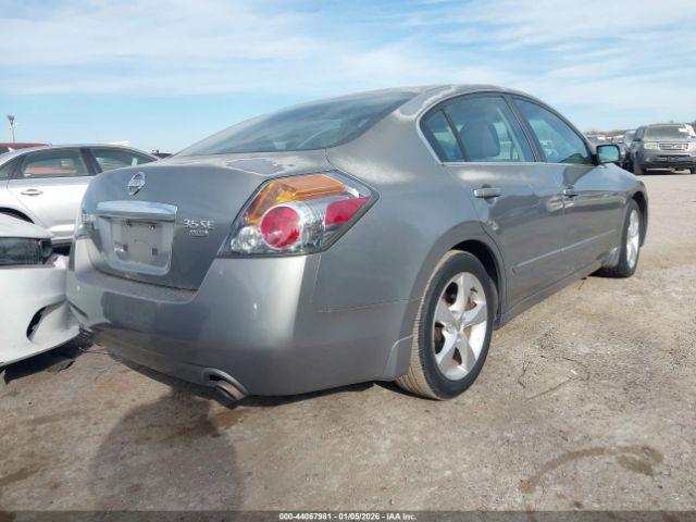 Nissan Altima 3.5 Se Image 4