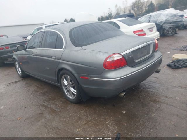 Jaguar S-Type 3.0l V6 Image 9