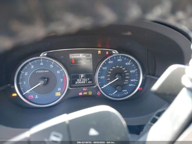 Subaru Crosstrek 2.0i Limited Image 8