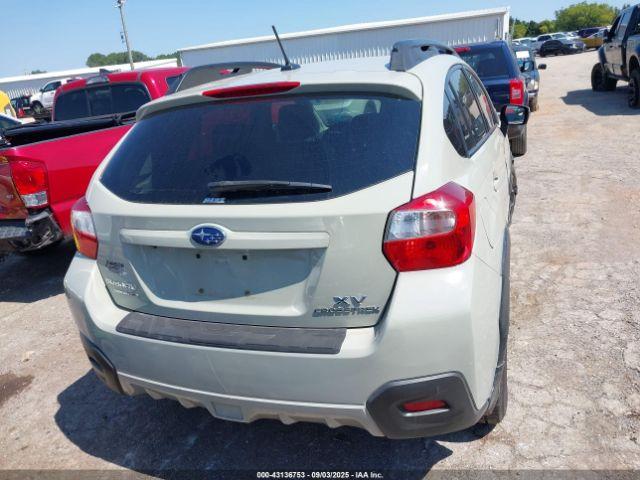 Subaru Crosstrek 2.0i Limited Image 2