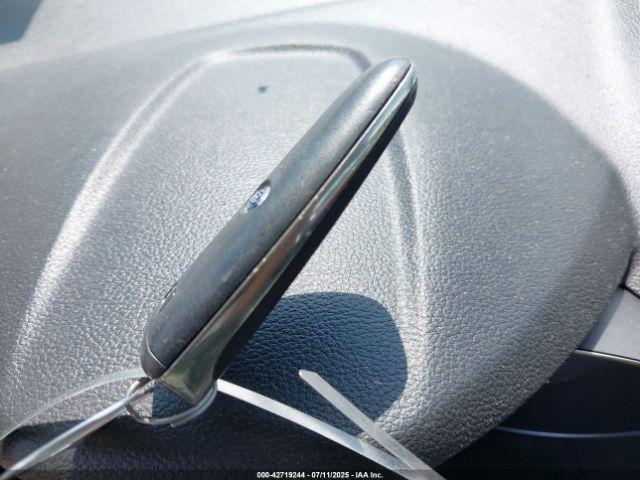 Ford Escape Se Image 17