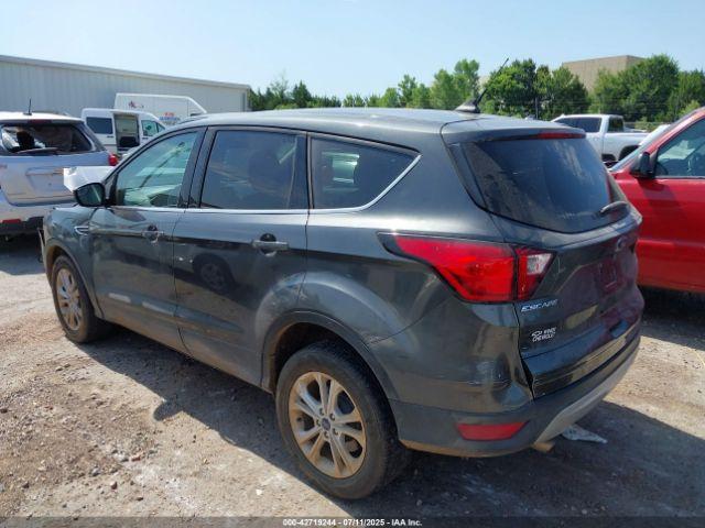 Ford Escape Se Image 3