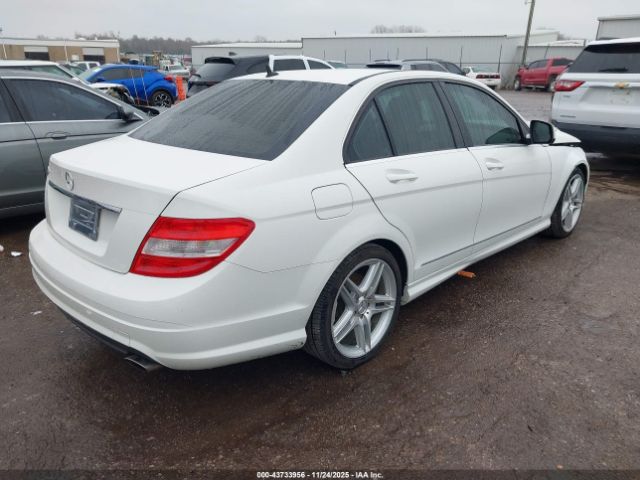 Mercedes-Benz C-Class Image 12