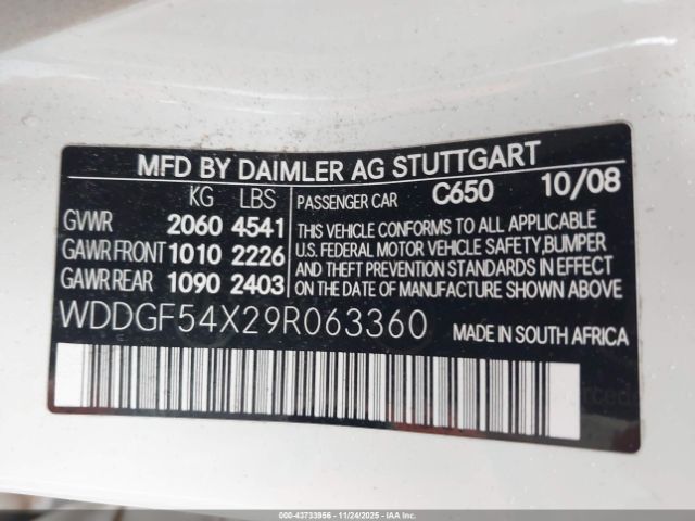 Mercedes-Benz C-Class Image 16