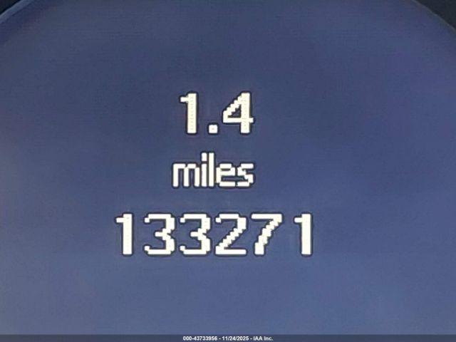 Mercedes-Benz C-Class Image 9